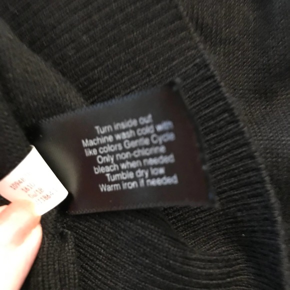 Lane Bryant Black Tunic Sweater with Lace Embellishment on Sleeves, Size 26/28 - Picture 7 of 7